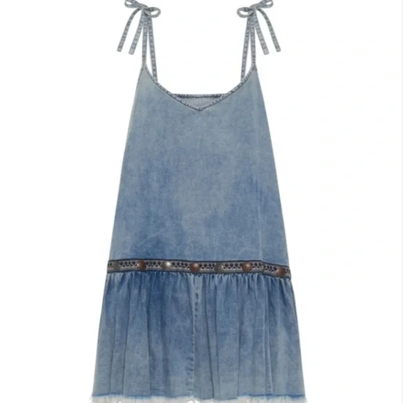 HOST PICK 🔥 One Teaspoon Denim Dress - Picture 4 of 11
